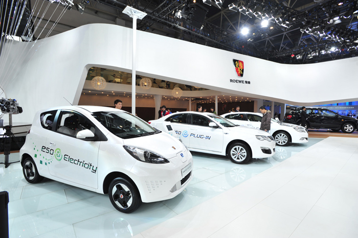 更时尚、更科技、更实用 “新一代跨领域专业SUV”荣威W5 Urban Concept全球首发